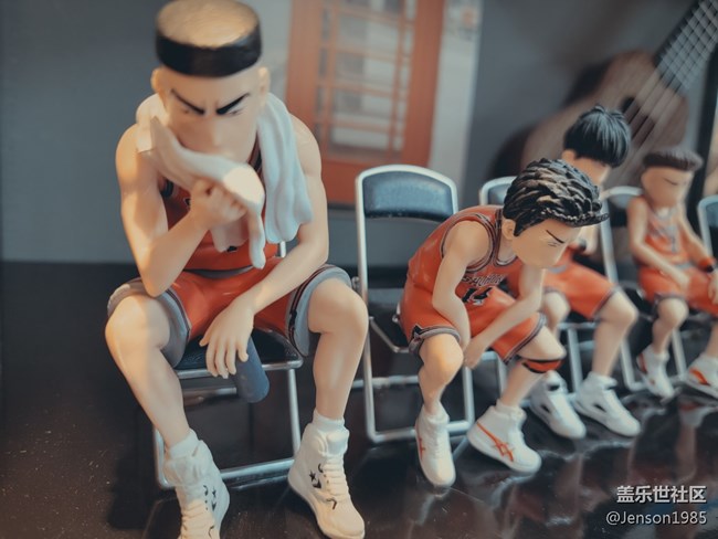 【家中小景】書桌上的童年