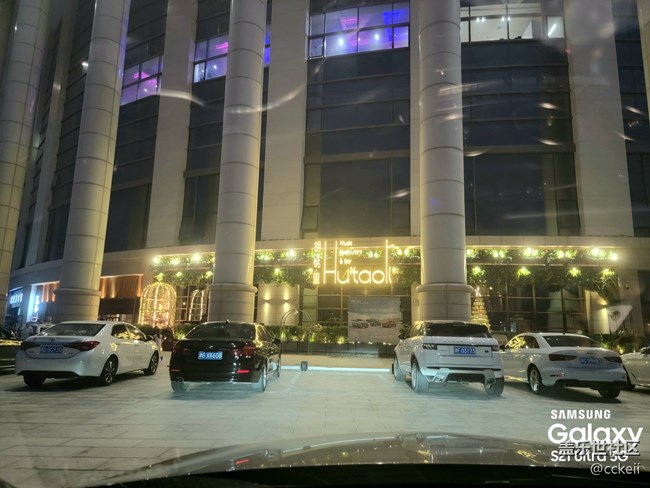 只可遠(yuǎn)觀 不能放大 相機(jī)實(shí)力是真差