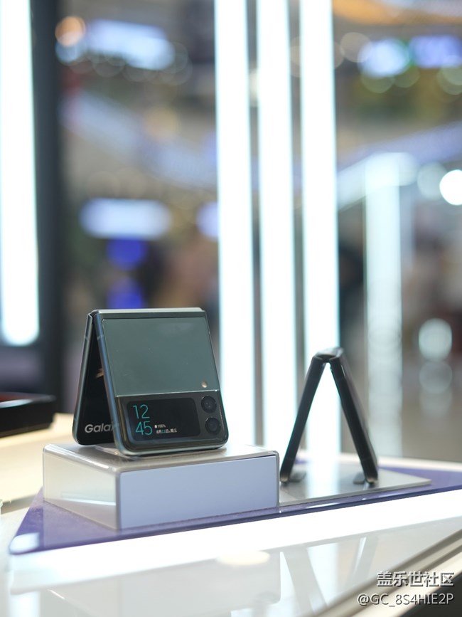 #三星快閃店打卡 三星快閃店Z FLIP3折疊手機有點香??