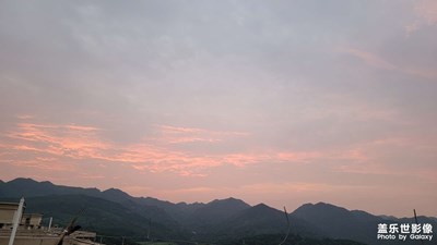 【隨走隨拍】 光影。彩虹。