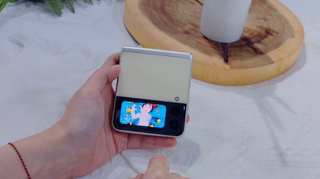 Galaxy Z Flip3 5G 外屏壁纸：原来还能这么玩儿？