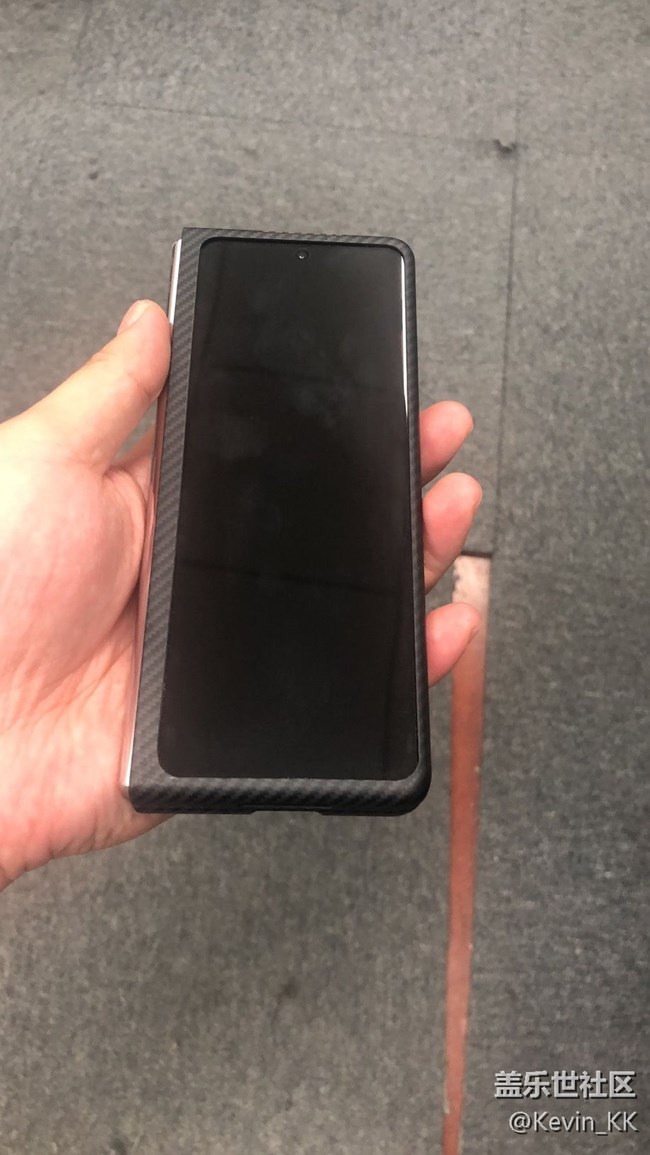 官方芳綸纖維保護殼真不錯