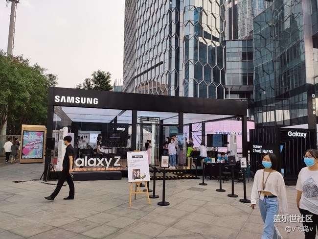 #三星快閃店打卡，開在三里屯的時尚快閃店