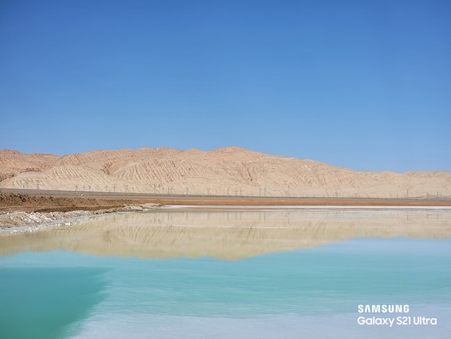 三星Galaxy S21 Ultra 5G: 書寫科技浪漫