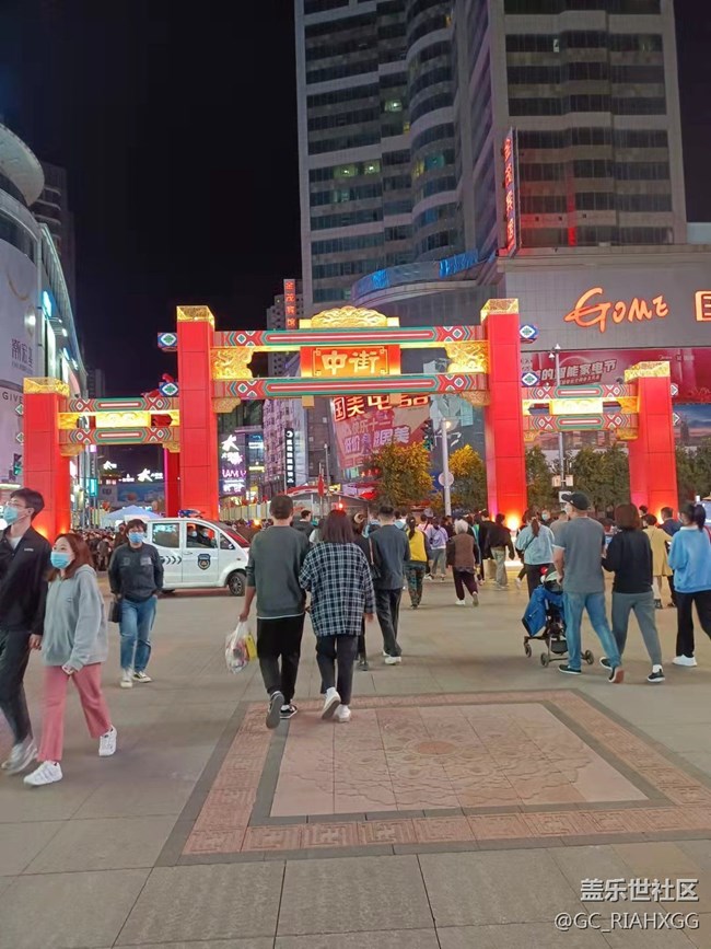 【心中的紅色】紅紅火火的中街