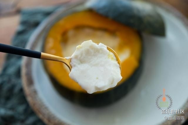 秋天就饞南瓜這種吃法，加牛奶蒸一蒸，出鍋連渣都不剩！真香