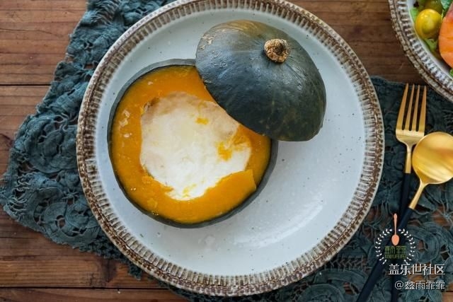 秋天就饞南瓜這種吃法，加牛奶蒸一蒸，出鍋連渣都不剩！真香