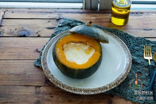 秋天就饞南瓜這種吃法，加牛奶蒸一蒸，出鍋連渣都不剩！真香