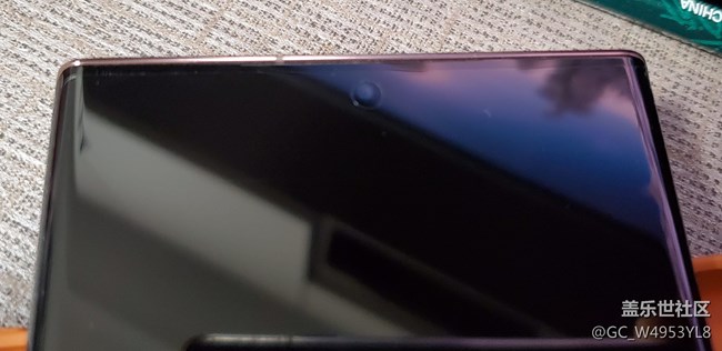 今天去通州九棵樹(shù)三星售后給手機(jī)貼膜，感覺(jué)還不錯(cuò)！