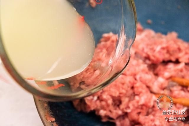 大米別光煮粥了，學(xué)會新吃法，飯菜全有了