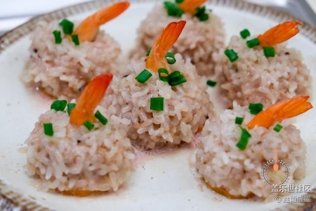 大米別光煮粥了，學(xué)會新吃法，飯菜全有了