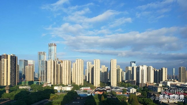 《每周星鮮事》 第83期:三星W22 5G全款預(yù)訂開(kāi)啟