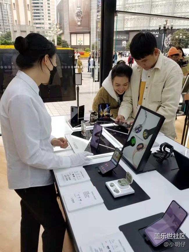 三星全新折疊屏手機(jī)快閃店重慶站【第二彈】