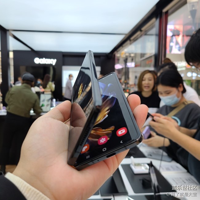 #三星快閃店打卡 折疊大賞 空降山城 相約解放碑