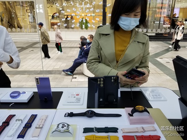 #三星快閃店打卡+心系天下W22&Galaxy Z系列的Fold和Flip#