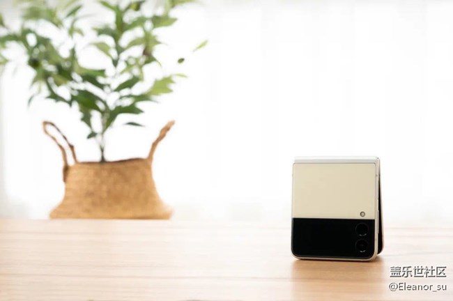 副屏也很強(qiáng)大！這些玩法你都get到了嗎？