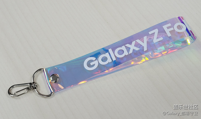 三星全新折疊屏手機快閃店 ，廣州?天河城首層中庭再度開啟！