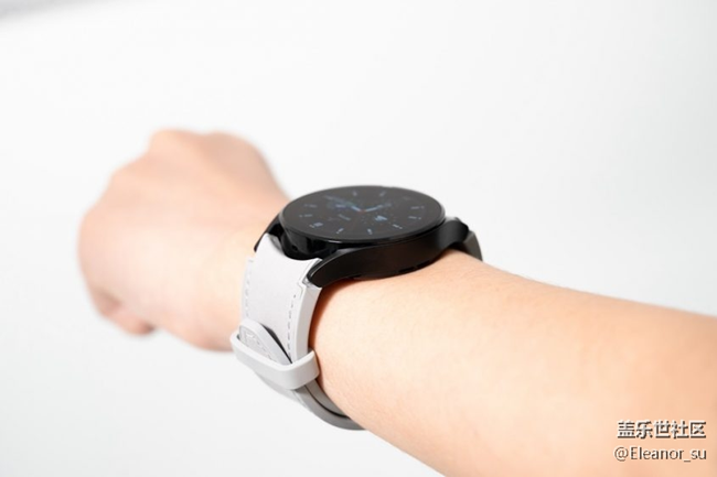 提問！Galaxy Watch4 ，到底好用在哪里？