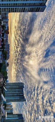 大氣磅礴