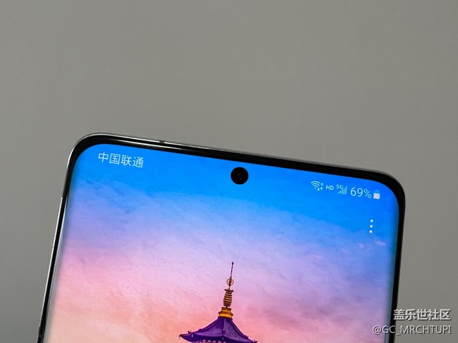 隨手拍三星S21U靈活的大塊頭