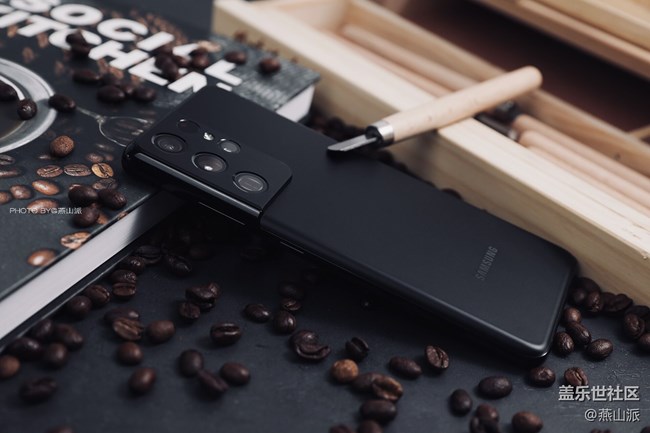 三星Galaxy S21 Ultra到手，幽夜黑是真黑，也真帥