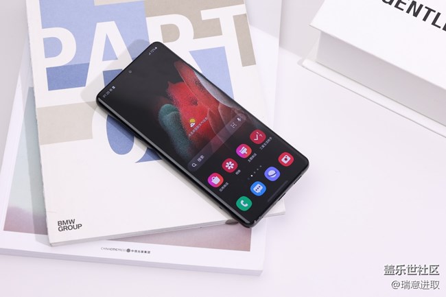 剛換了一臺(tái)三星S21 Ultra，這絕對是今年安卓手機(jī)天花板！