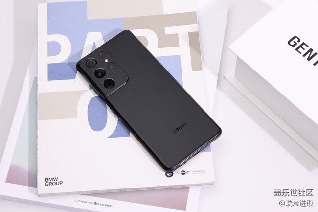 剛換了一臺(tái)三星S21 Ultra，這絕對是今年安卓手機(jī)天花板！