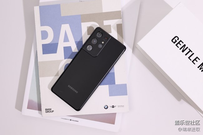 剛換了一臺(tái)三星S21 Ultra，這絕對是今年安卓手機(jī)天花板！