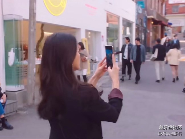 追韓劇，發(fā)現(xiàn)用的是喬妹同款手機-三星s21+ 呀！～