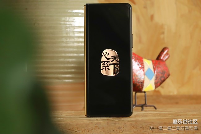 分享一波三星W22新鮮出爐的美圖~