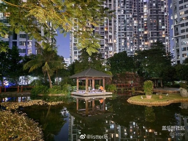 在同樣條件下，三星S21U和某手機(jī)拍極限夜景效果對比圖