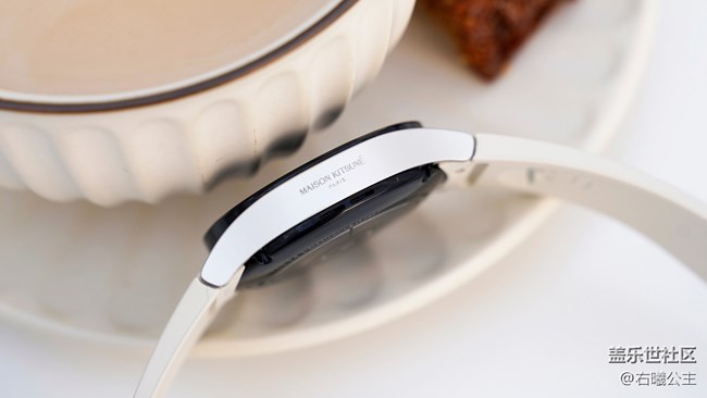 當(dāng)Samsung Galaxy遇見Maison Kitsuné小狐貍 當(dāng)Samsung Galaxy遇見Maison Kitsuné小狐貍