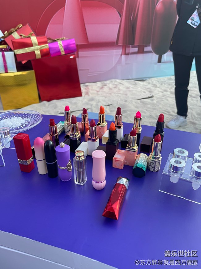 三星全新折疊屏手機(jī)快閃店落地萬象天地（12月3日-12日）