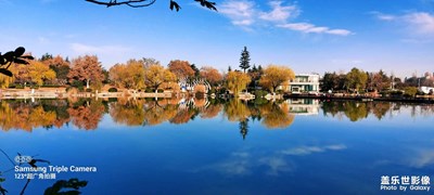 天水相接，水天一色。