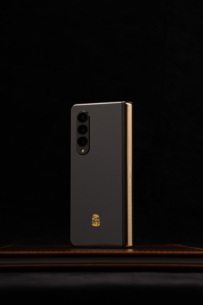 三星W22 5G 致敬匠心