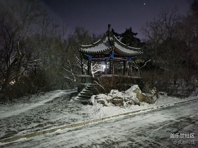 三星Galaxy S21+ 夜間拍攝效果如何？看過就知道了