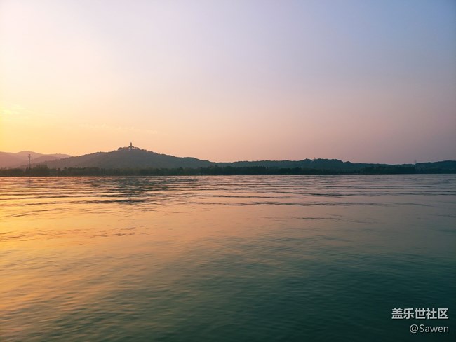 【冬日暖陽(yáng)】+夕陽(yáng)湖景