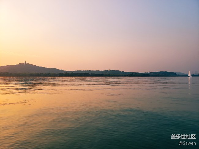【冬日暖陽(yáng)】+夕陽(yáng)湖景