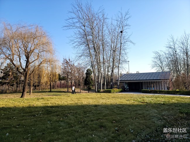 試試三星S21 Ultra的超廣角攝像頭