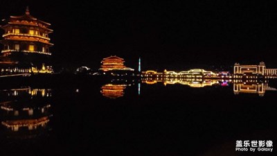 夜景還是不錯(cuò)的呀