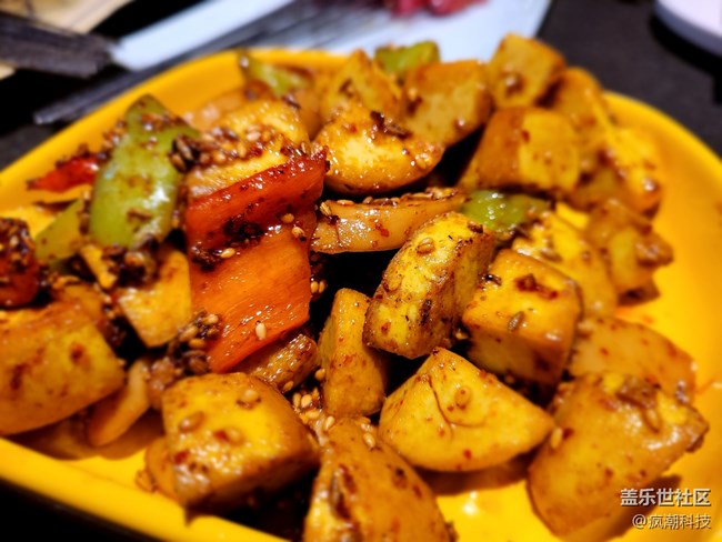 用三星Galaxy S21+帶你們感受一下遼寧鐵嶺的燒烤！