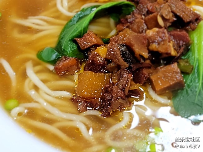 冬天的時(shí)候感覺(jué)外面的烤串兒格外的香啊