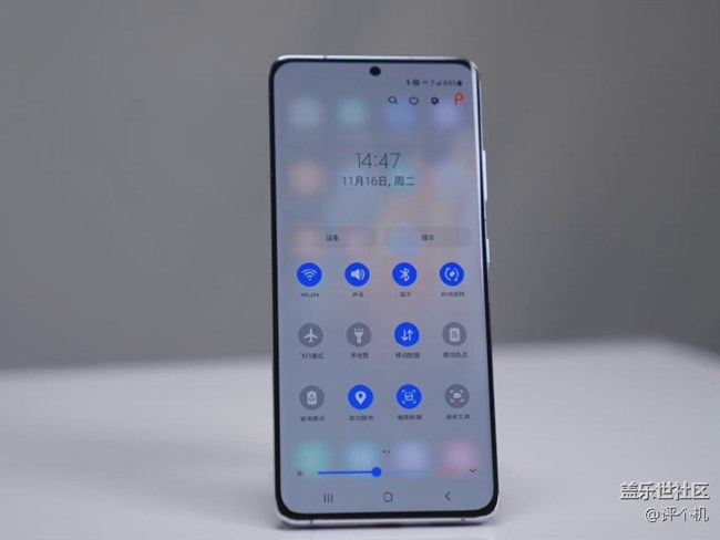 三星S21Ultra的屏幕：最頂級屏幕