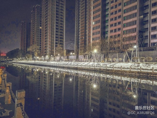 【我的收藏】夜晚散步拍攝