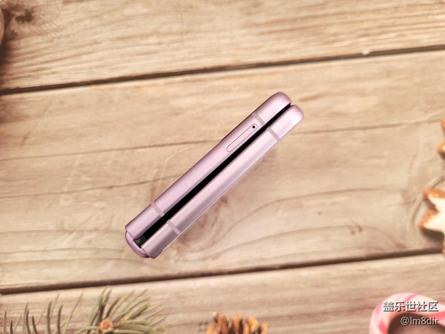 Galaxy Z系列手機(jī)星粉體驗(yàn)團(tuán)+初識嫌棄，上手難舍