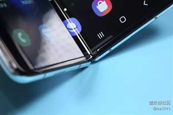 三星折疊屏手機今年銷量猛增三倍：行業(yè)內遙遙領先