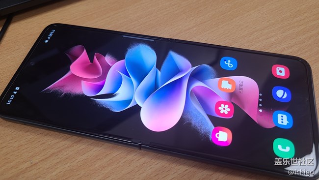 Galaxy Z系列手機(jī)星粉體驗團(tuán)+純粹的蓋樂世旗艦