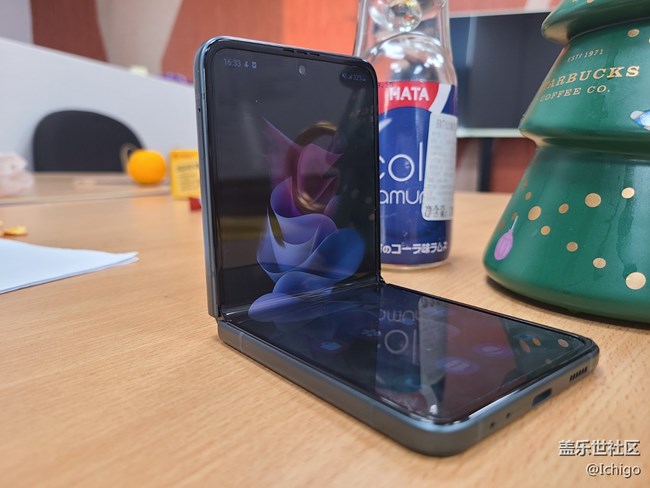 Galaxy Z系列手機(jī)星粉體驗團(tuán)+純粹的蓋樂世旗艦