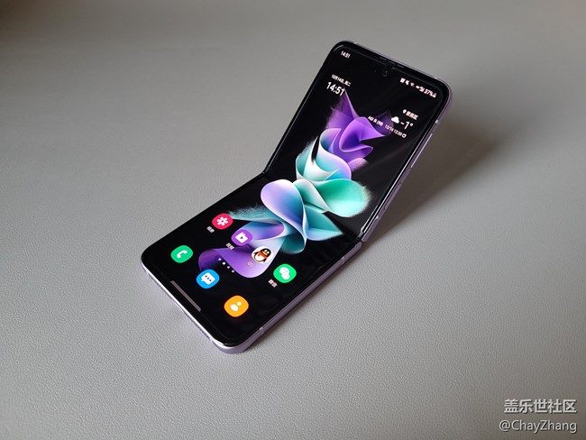 【Galaxy Z系列手機星粉體驗團】科技與時尚完美結(jié)合 【Galaxy Z系列手機星粉體驗團】科技與時尚完美結(jié)合
