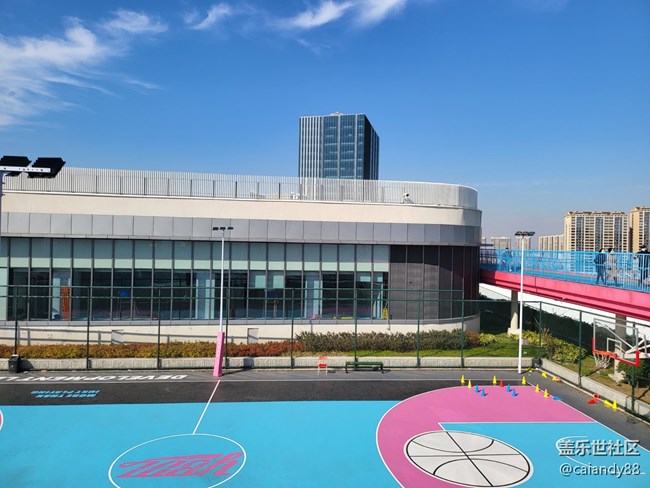 Galaxy Z系列手機(jī)星粉體驗(yàn)團(tuán)-防水還有屏下，F(xiàn)old3 評測